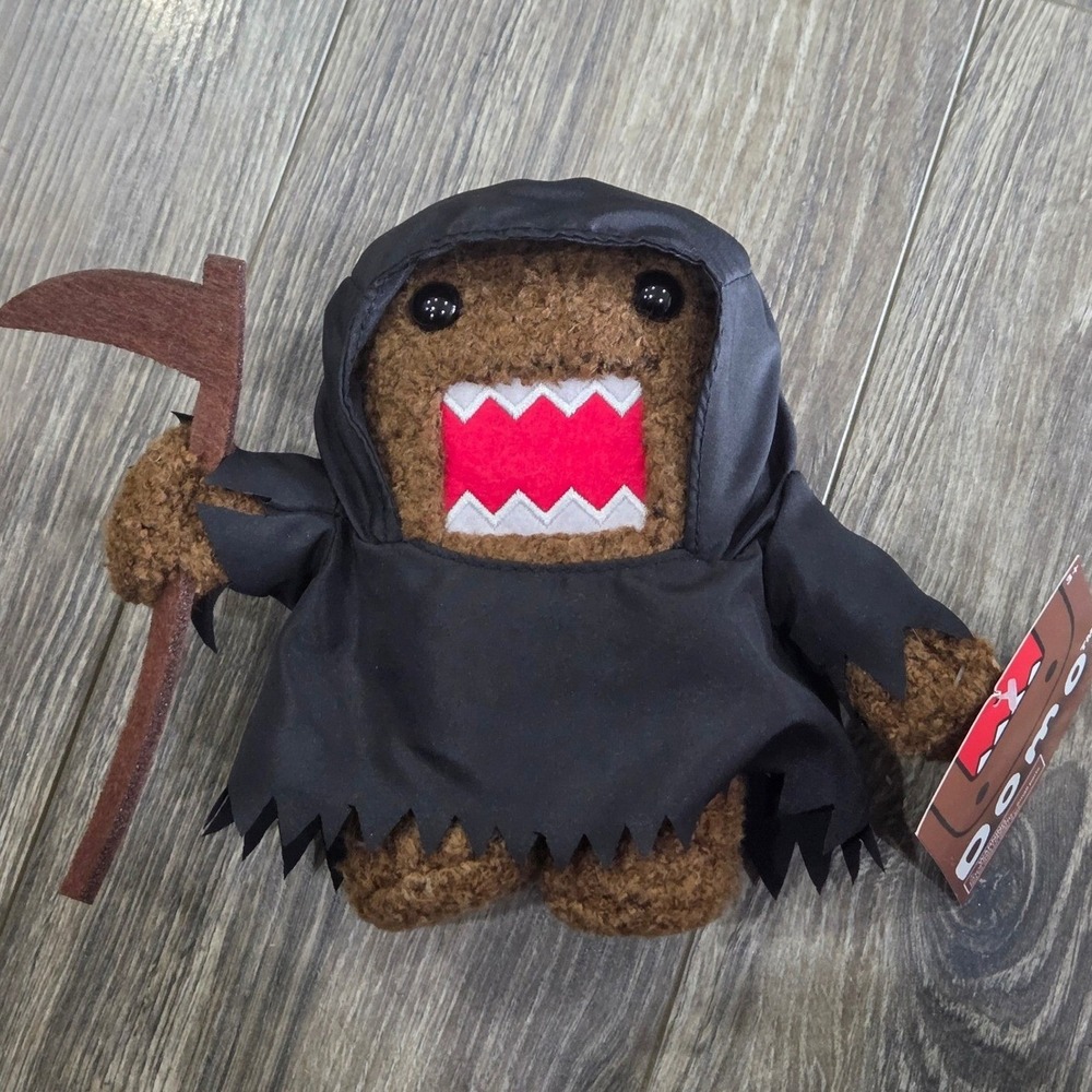 Domo Domo-Kun 2026 Target Halloween Costume Grim Grim Reaper Plush Toy NEW